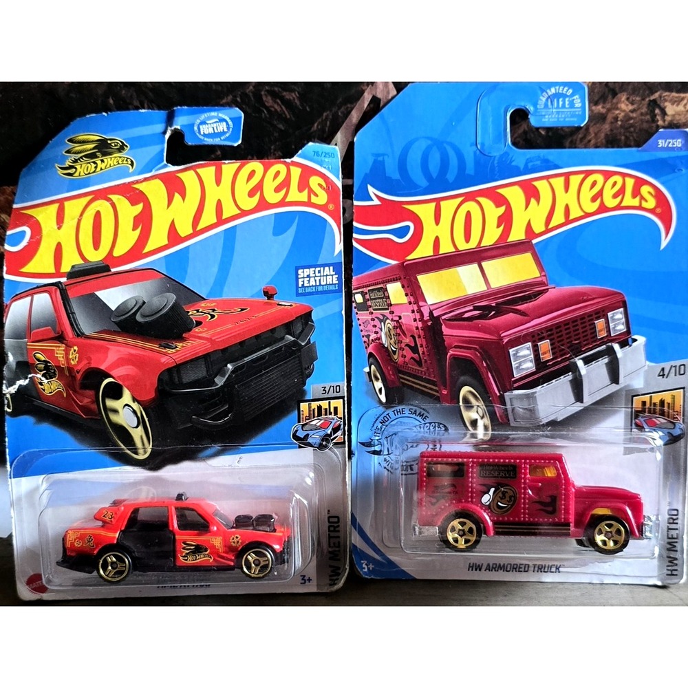 Attaxi Rabbit HOT WHEELS ''HW METRO'' #31 HW ARMORED TRUCK Time Toy Cars New